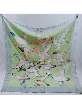 Rare 1986! HERMES 100% Silk Scarf Carre 90 SAUVAGINE EN VOL Flock of Birds